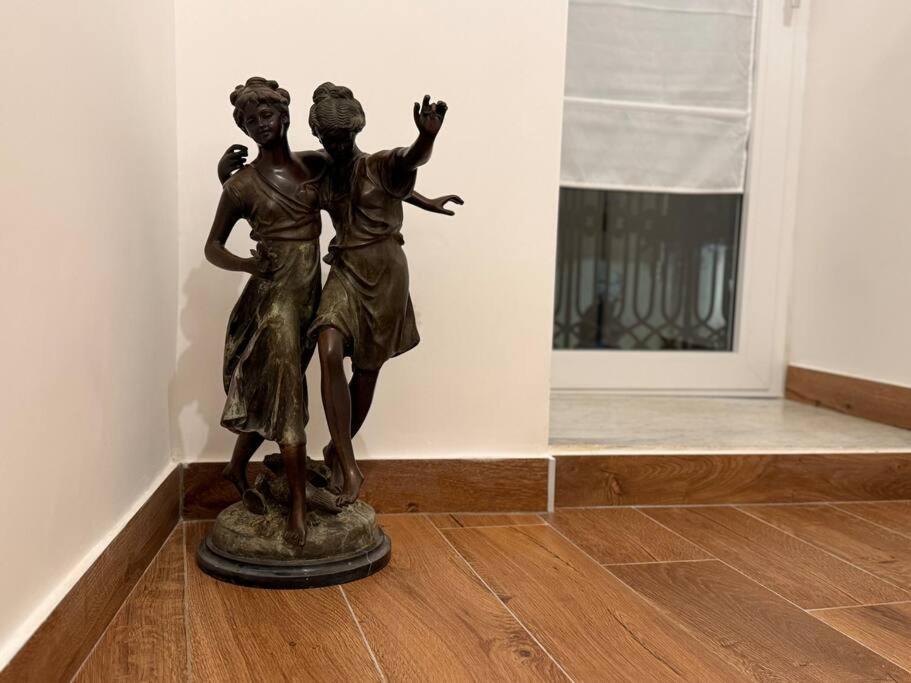 Domus Miraculi: Casa Storica Nel Cuore Di Napoli Ngoại thất bức ảnh